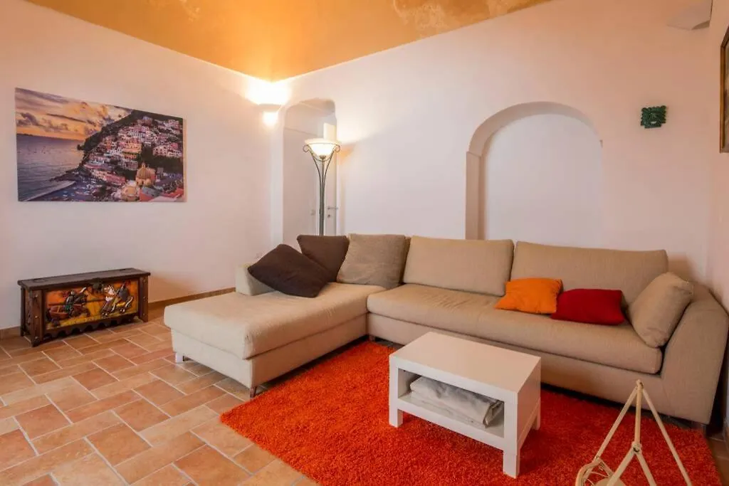 Casa Marilo - A Beautiful House Overlooking Amalfi